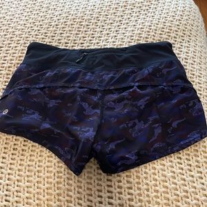 Double lined Lululemon running shorts